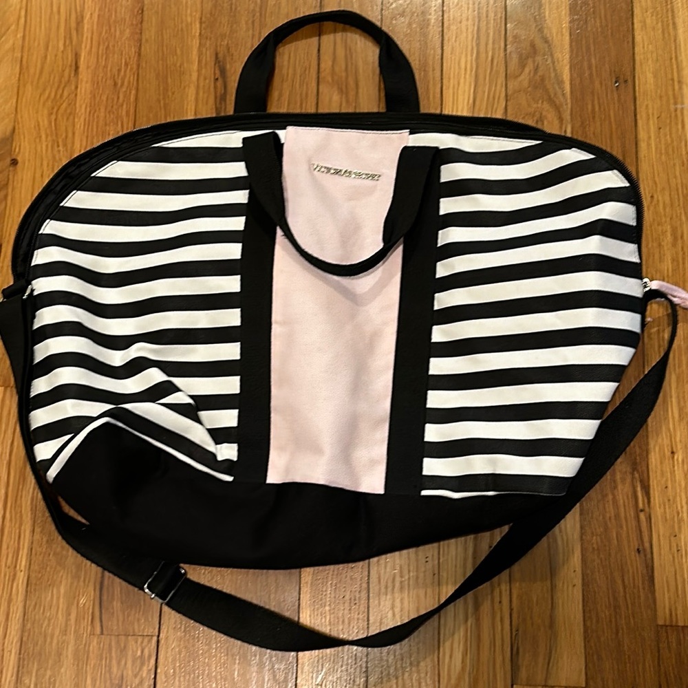 Victoria’s Secret Weekender Bag